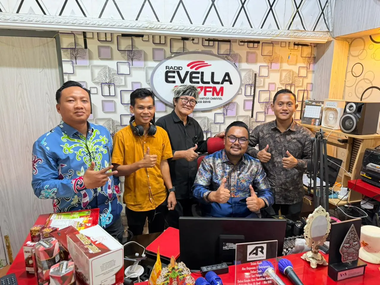 KPID KALTENG KEMBALI LAKSANAKAN KUNJUNGAN KERJA KE LEMBAGA PENYIARAN RADIO