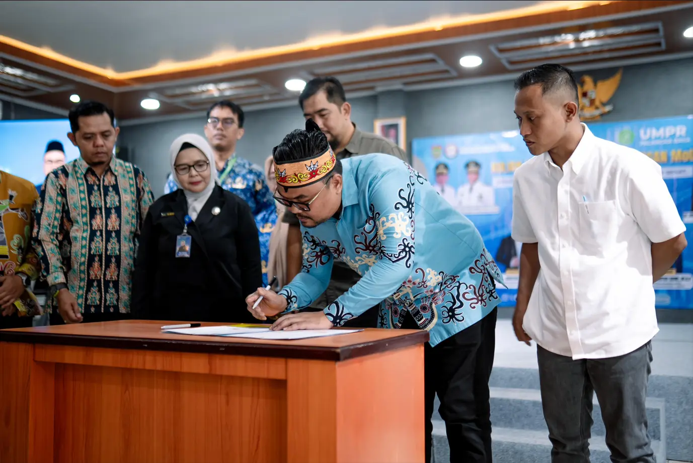 KPID KALTENG PERKUAT LITERASI PENYIARAN LEWAT KULIAH UMUM DAN PENANDATANGANAN MoU